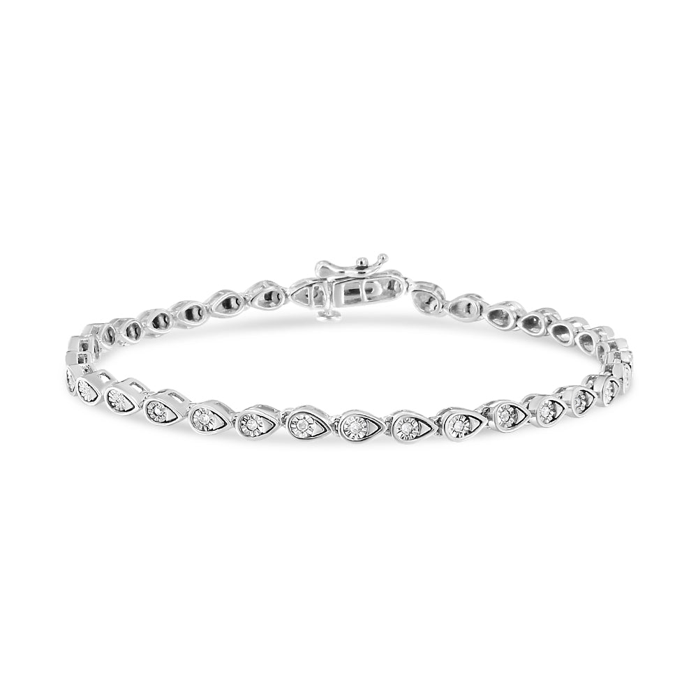 .925 Sterling Silver 1/10 Cttw Round-Cut Diamond Pear Link 7.25’’ Bracelet