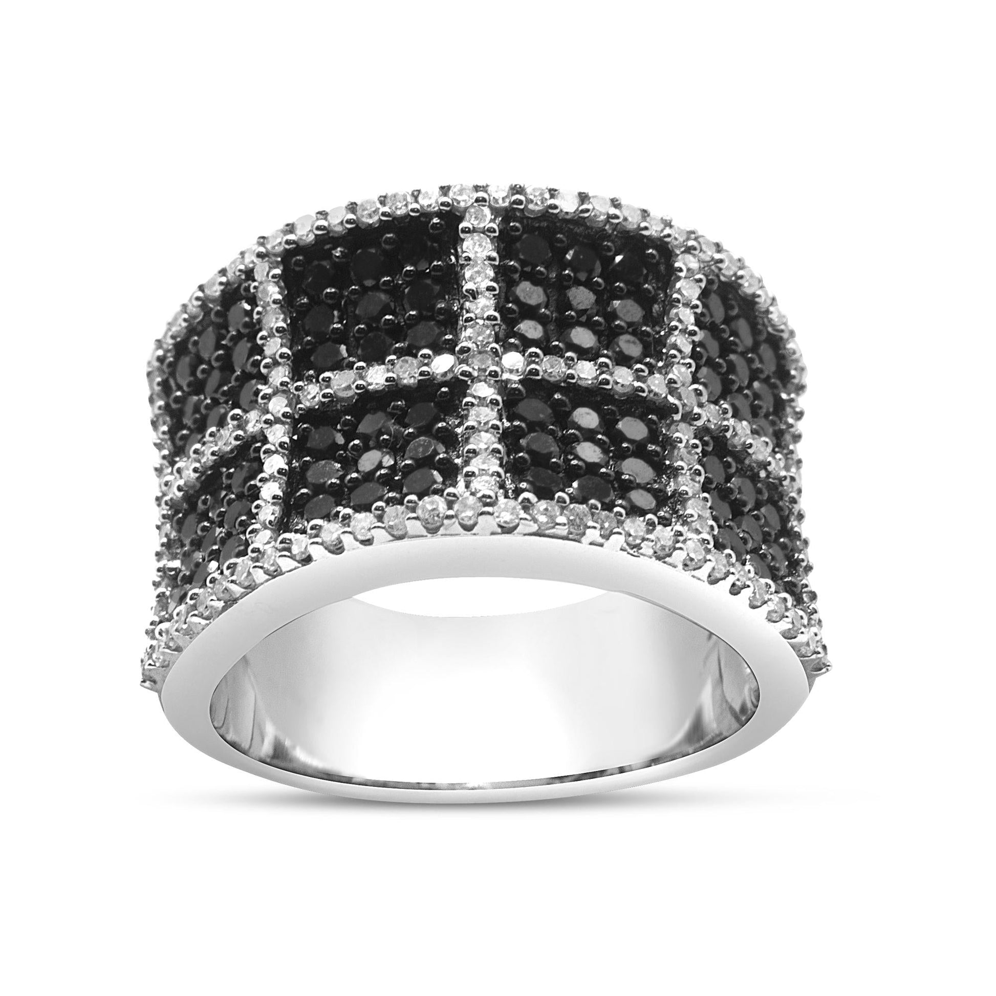 14K White Gold 1 1/2 Cttw White and Treated Black Diamond Cocktail Ring (H-I