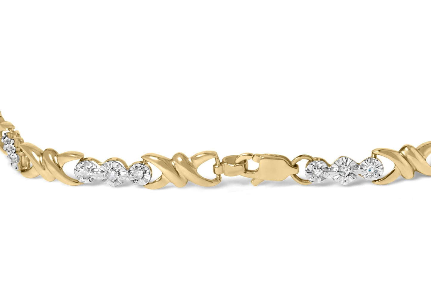 10k Yellow Gold 1/3 Cttw Diamond 3 Stone and X-Link Bracelet (I-J Color I1-I2