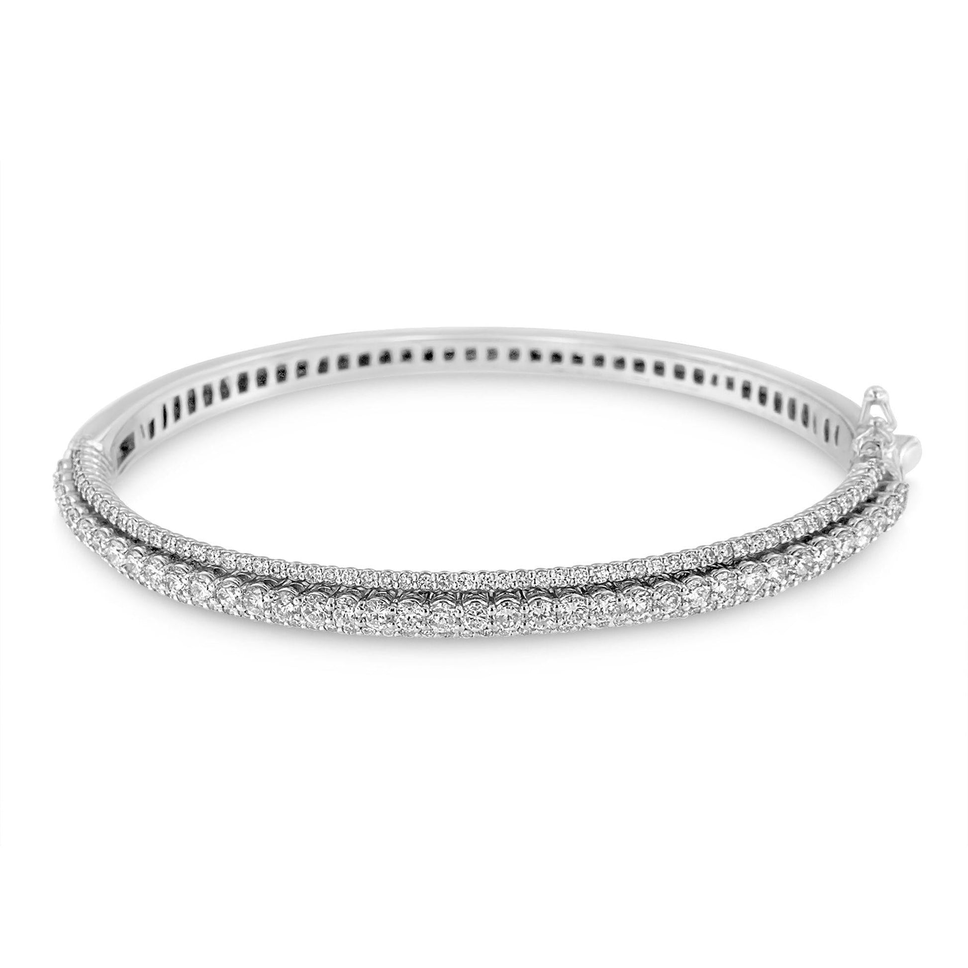 14K White Gold Round-Cut Diamond Bangle (3 cttw H-I Color SI1-SI2 Clarity)