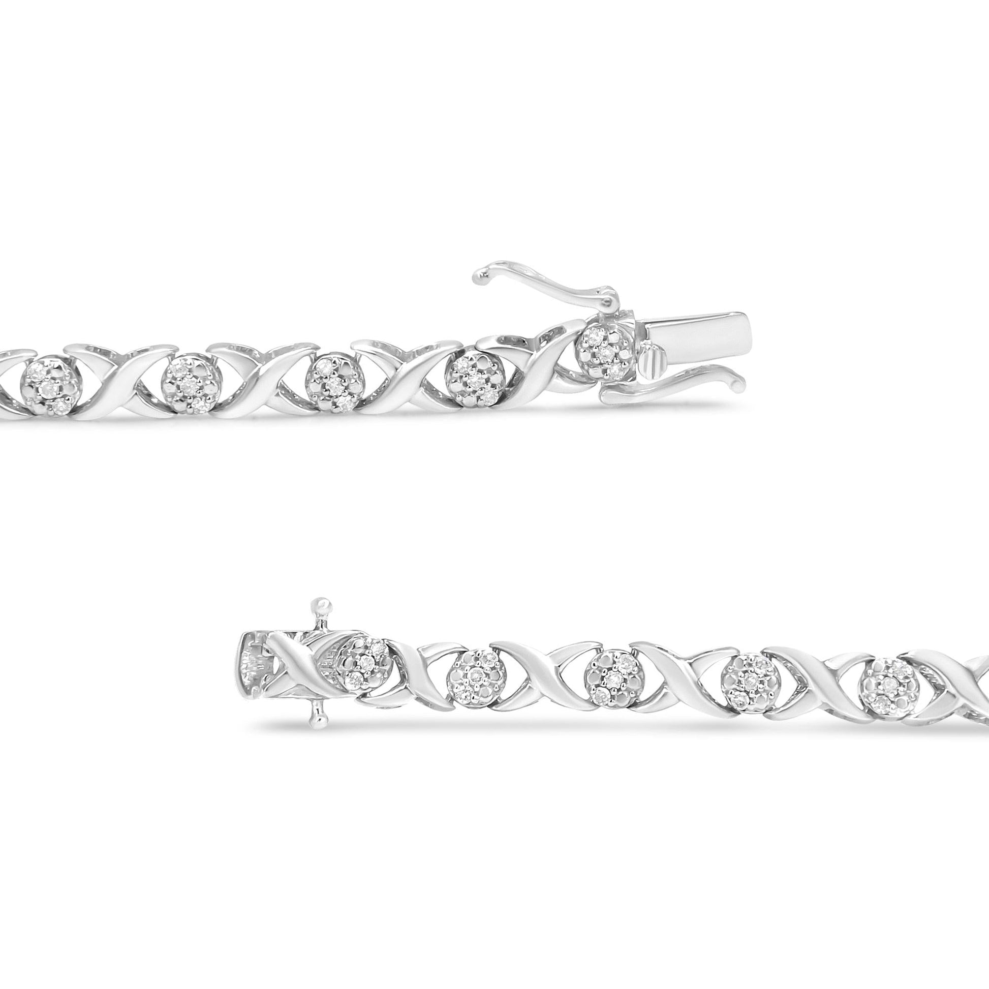 .925 Sterling Silver 1/2 Cttw Round Diamond Cluster X-Link Bracelet (I-J Color