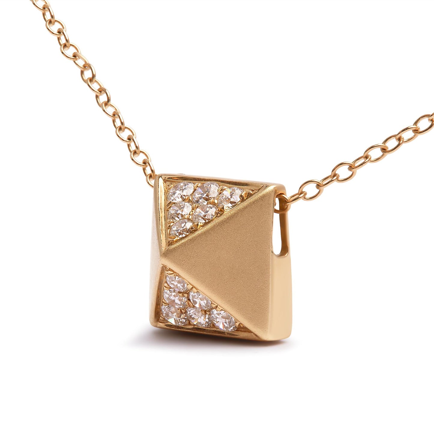 14K Yellow Gold 1/4 Cttw Diamond Matte Finished Pyramid Pendant Necklace (G-H