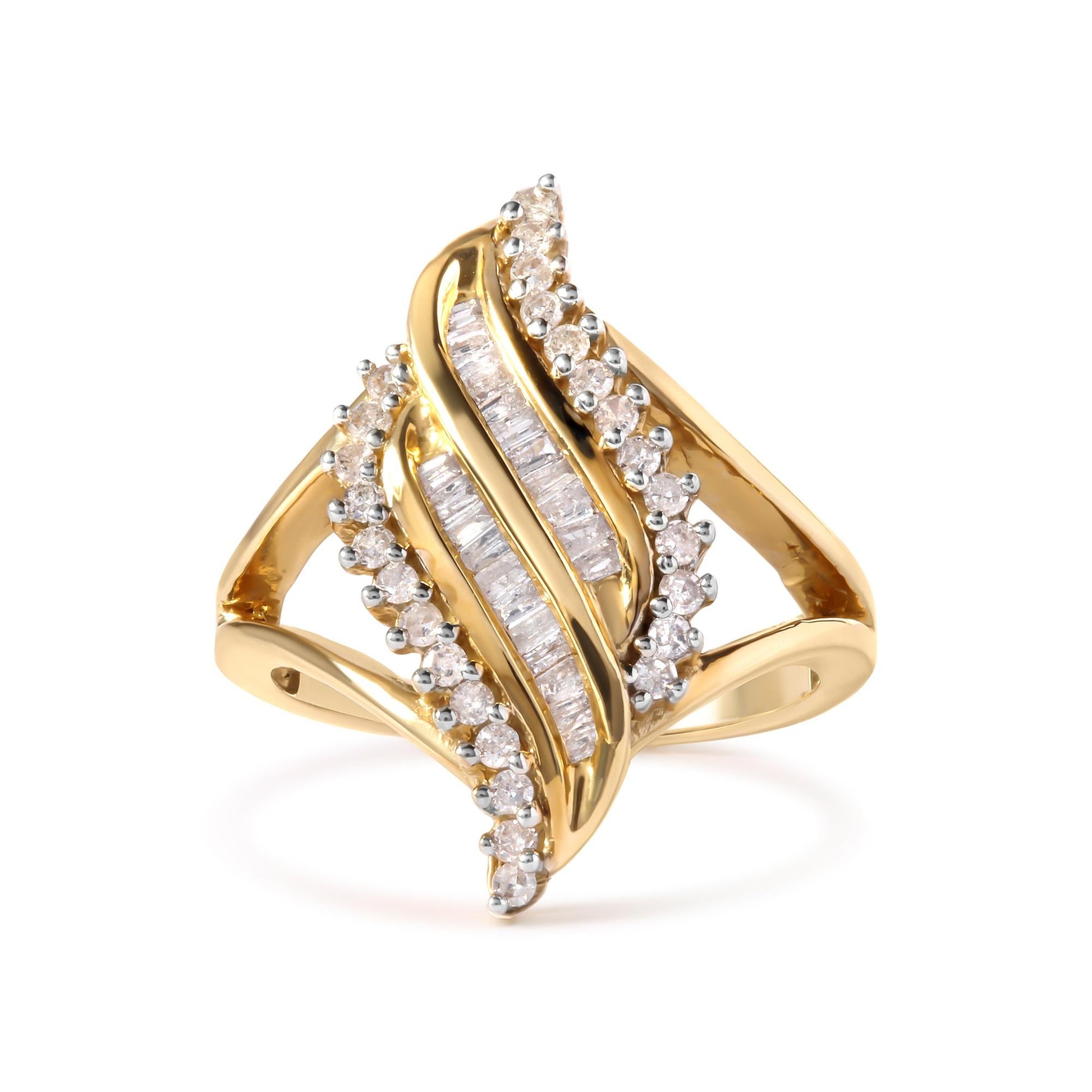 10K Yellow Gold 1/2 Cttw Round and Baguette Cut Diamond Cocktail Ring (H-I